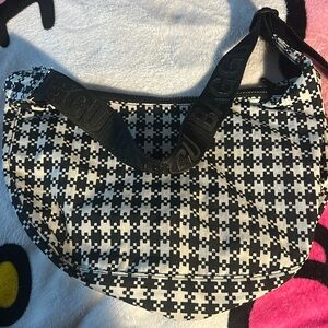 Medium BAGUU crescent bag